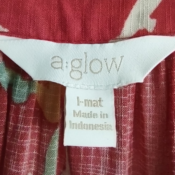 a:glow Size L-mat NEW Floral Rayon Sleeveless V-neck A-line Blouse Tank Top NWOT - Picture 3 of 9